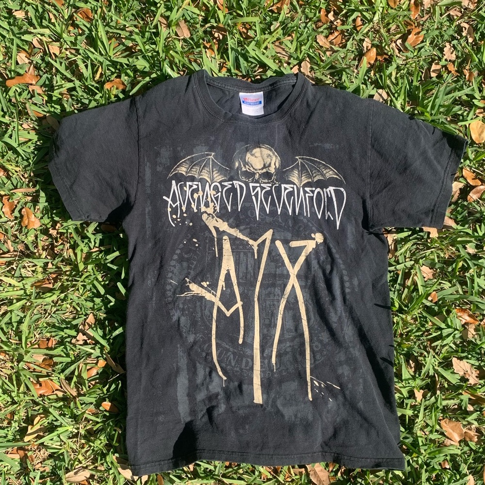 Avenge sevenfold size small